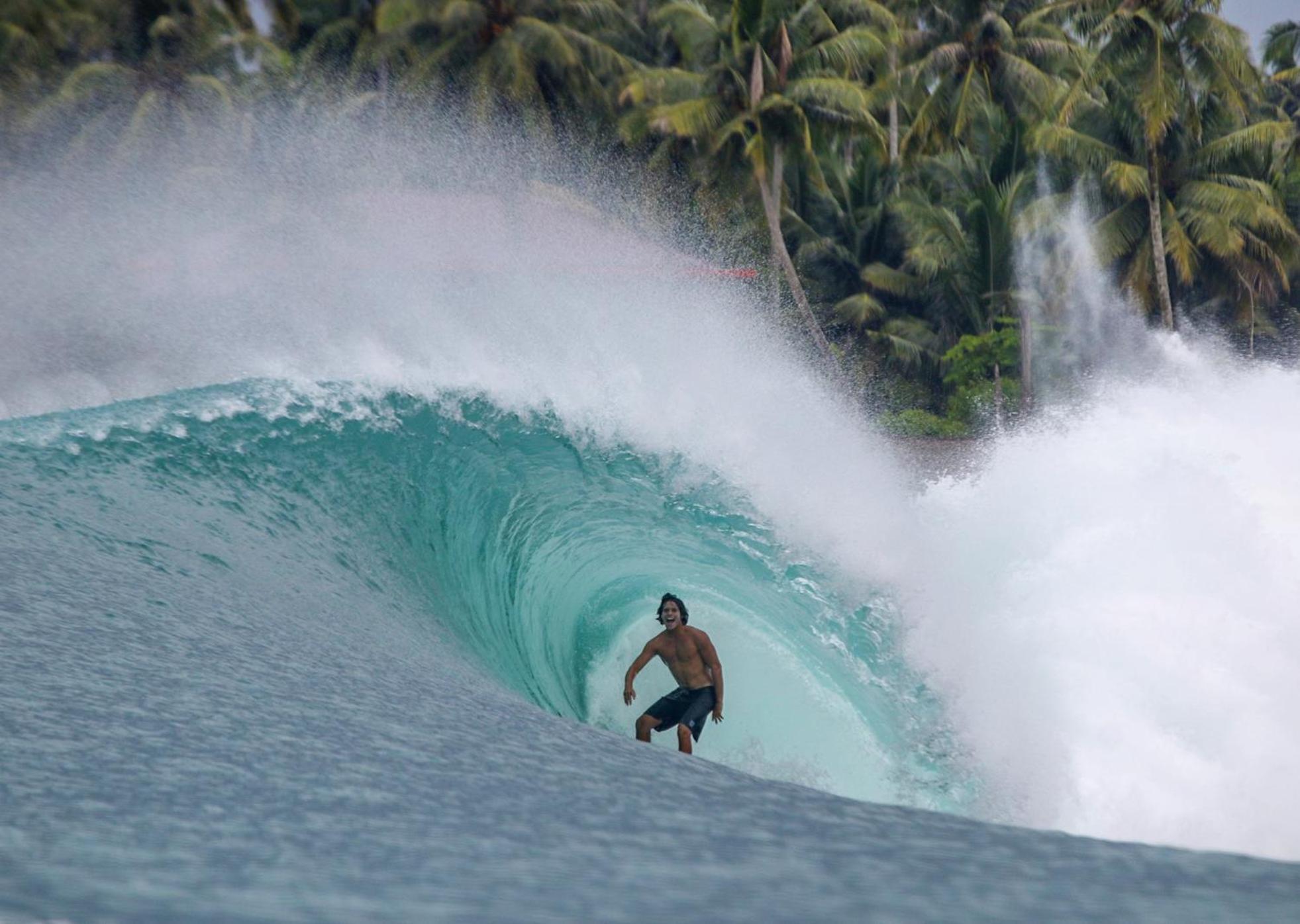 Oseda Nias Surf House Hotell Hilibotodane Eksteriør bilde