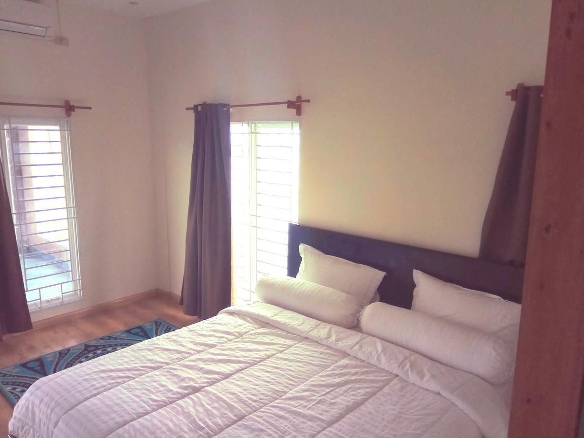 Oseda Nias Surf House Hotell Hilibotodane Eksteriør bilde