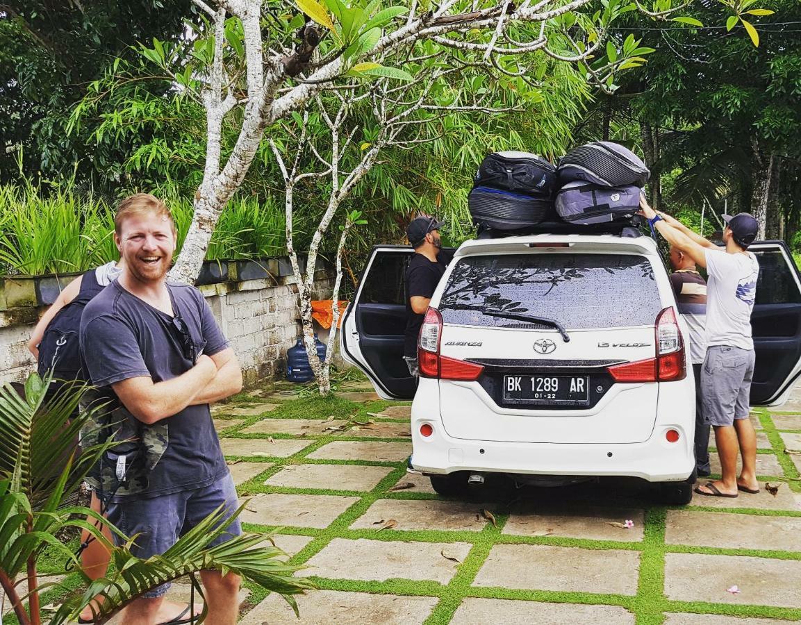 Oseda Nias Surf House Hotell Hilibotodane Eksteriør bilde
